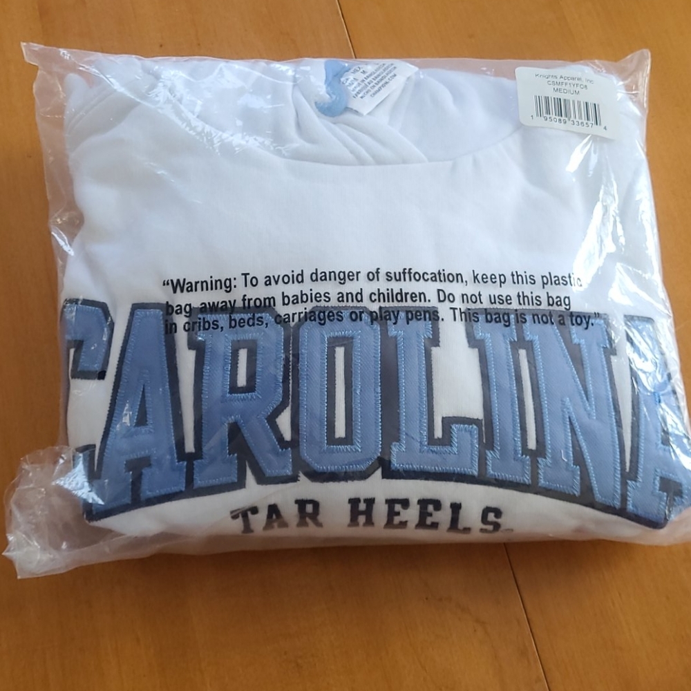 Brand new Carolina Tar Heels Hoodie